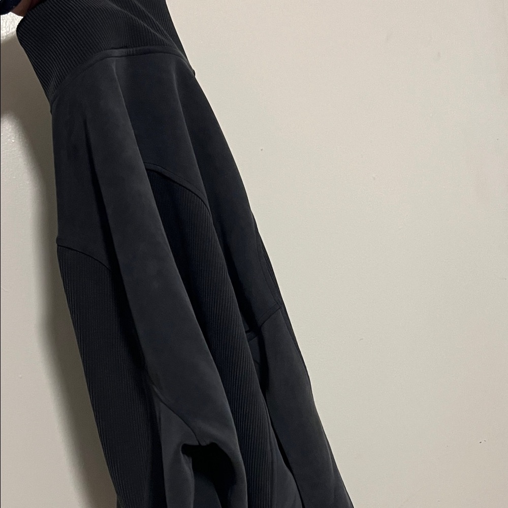 Lululemon Gray/Blue High-Neck Pullover - Picture 4 of 5